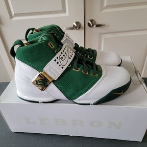 Nike LeBron V "Birthday" Size 11 Deadstock!! Super Rare